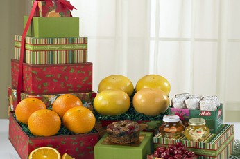 “A Towering Indulgence” Fruit Gift Set