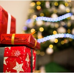How Many Christmas Gifts Should You Buy the Kids?