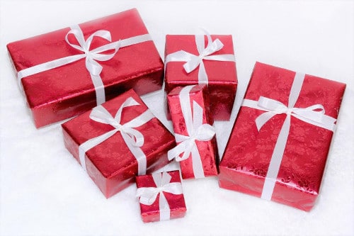 Christmas Presents for Friends Abroad | Christmas Gifts