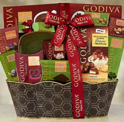 Chocolate Christmas Gift Baskets – A Chocolate Lover’s Dream