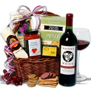 Ravenswood-Red-Wine-Gift-Basket