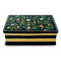 Why Pantone’s 2013 Color of the Year is Good for Christmas Retailers