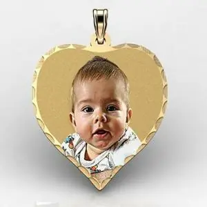 mediumheartpicturelocket