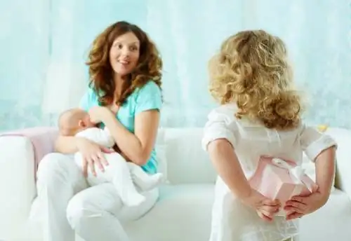 Mom receiving mother's day gifts