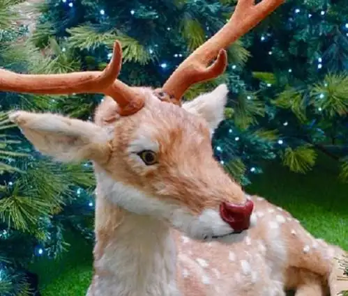 santa's workshop reindeer